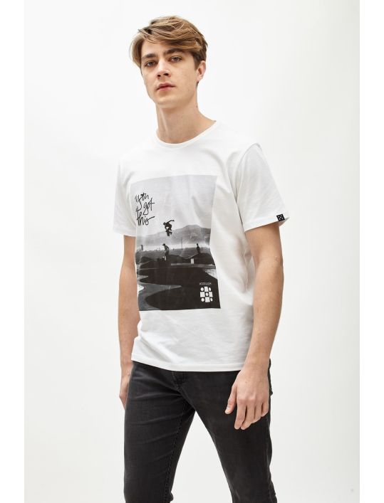 Hoodloom T-shirt με Τύπωμα Skateboarder